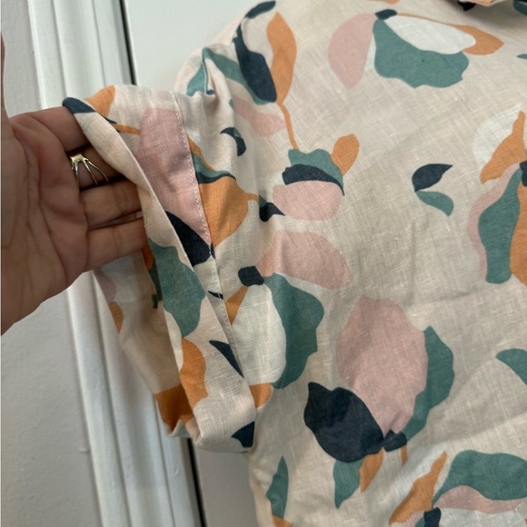 Rachel Zoe Women’s Abstract Floral Print Button-Down Shirt 100% Linen Size M - Picture 5 of 8